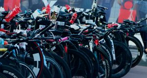 Tu primera bicicleta de triatlón: 5 puntos vitales antes de su compra! primera bicicleta de triatlón en el entrenamiento de triatlón